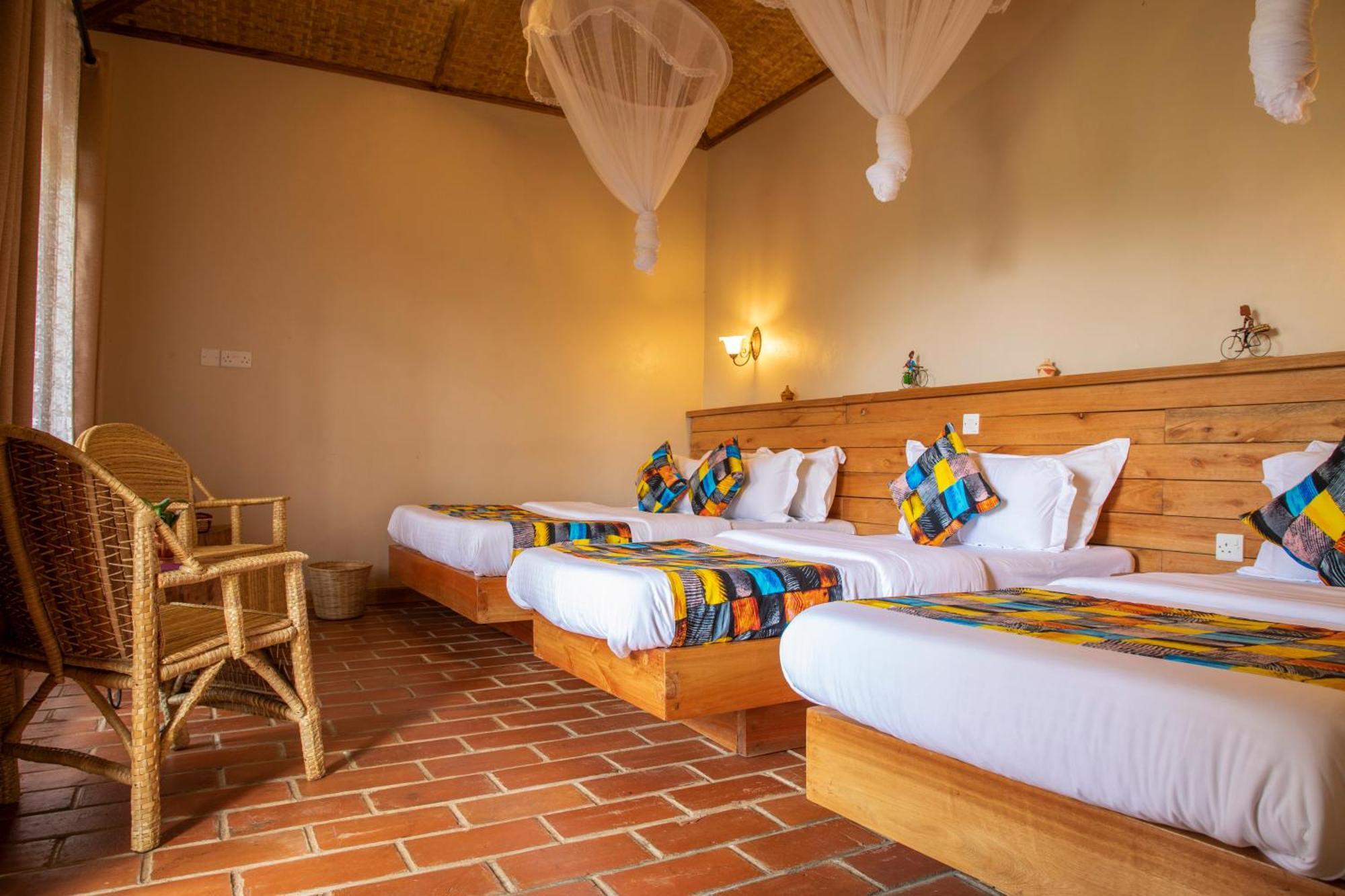 Kaswa Lodge Fort Portal Екстер'єр фото