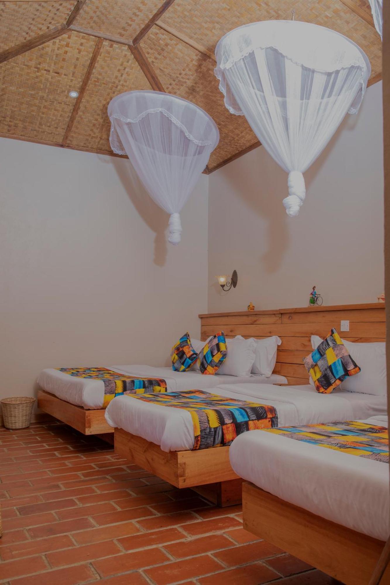 Kaswa Lodge Fort Portal Екстер'єр фото