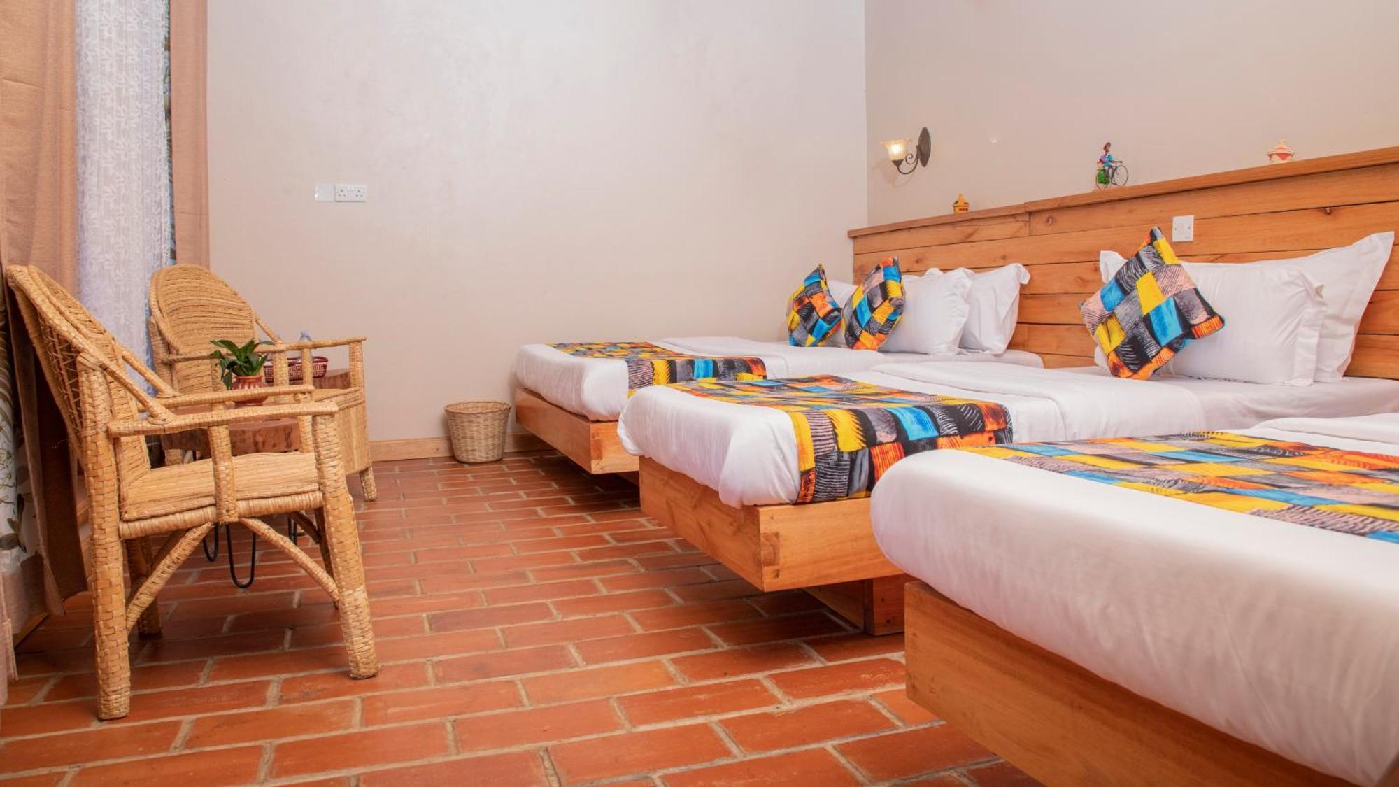 Kaswa Lodge Fort Portal Екстер'єр фото