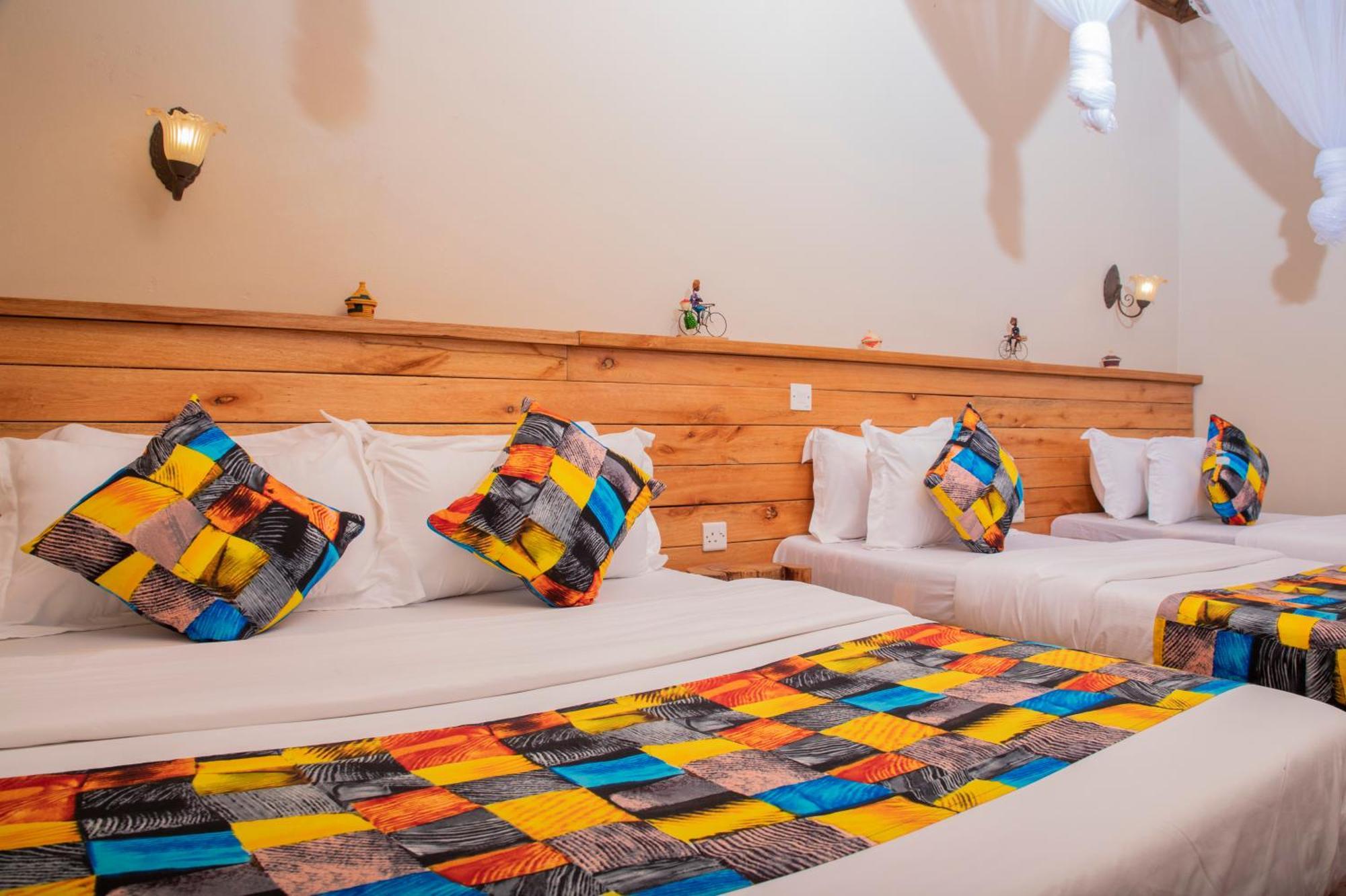 Kaswa Lodge Fort Portal Екстер'єр фото